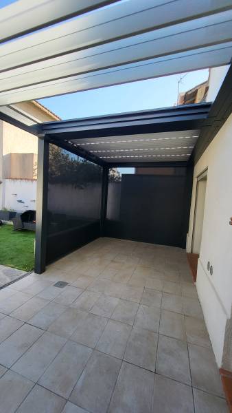 Les pergolas bioclimatiques de GRAND SUD FENÊTRES