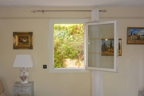 Fenêtres PVC sur mesure à Marseille et Aix en Provence