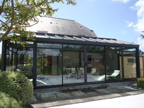 faire poser une veranda aluminium proche marseille